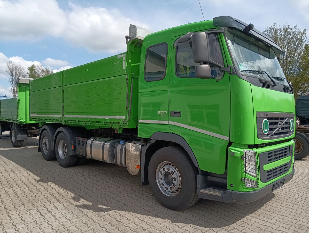 Volvo FH 500 6x2R 22m3 SCHWARZMÜLLER 3-S-GETREIDEKIPPE - Tippbil: bilde 4 Volvo FH 500 6x2R 22m3 SCHWARZMÜLLER 3-S-GETREIDEKIPPE - Tippbil: bilde 4