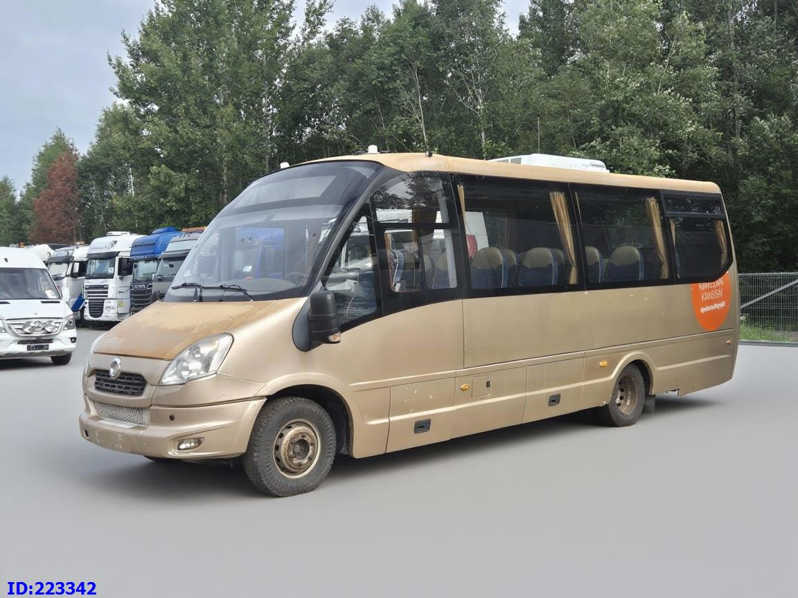 IVECO Rosero Euro5 34-Place (Gearbox defekt) - Turistbuss: bilde 4 IVECO Rosero Euro5 34-Place (Gearbox defekt) - Turistbuss: bilde 4