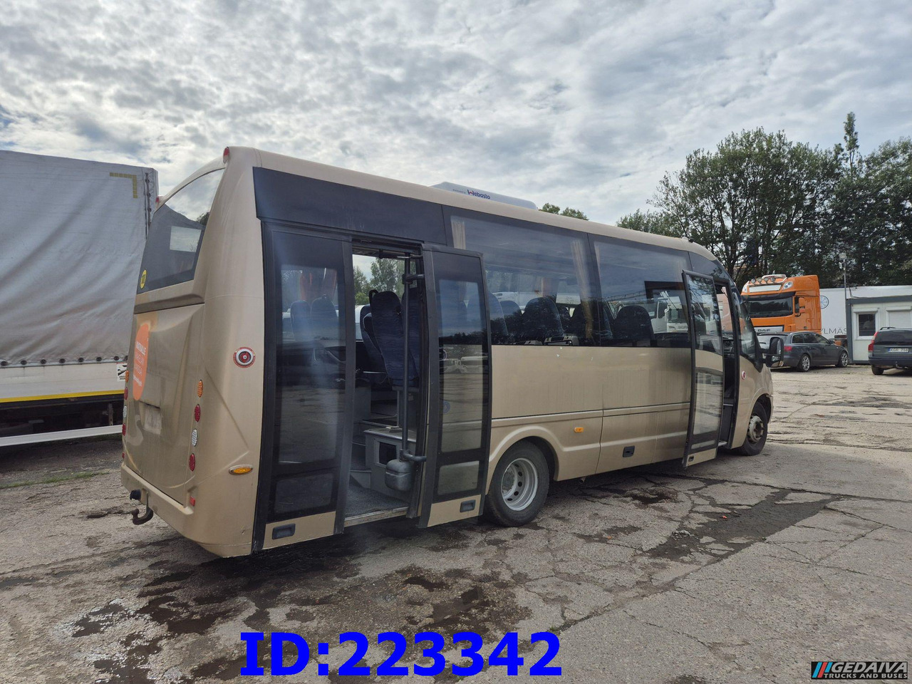 IVECO Rosero Euro5 34-Place (Gearbox defekt) - Turistbuss: bilde 5 IVECO Rosero Euro5 34-Place (Gearbox defekt) - Turistbuss: bilde 5