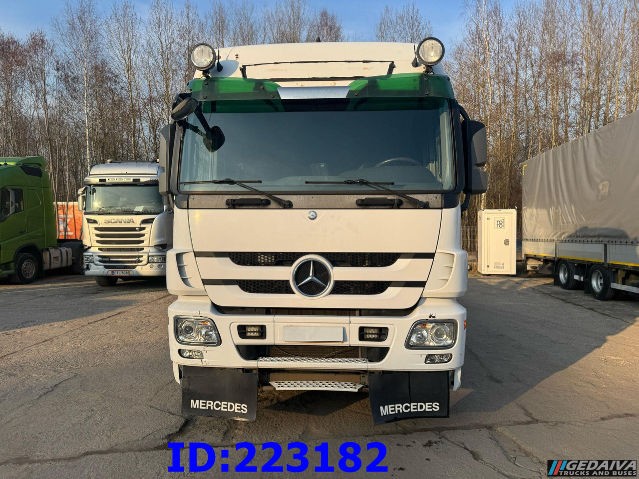 MERCEDES-BENZ Actros 2551 8x2 V8 Retarder - Krokbil: bilde 2 MERCEDES-BENZ Actros 2551 8x2 V8 Retarder - Krokbil: bilde 2