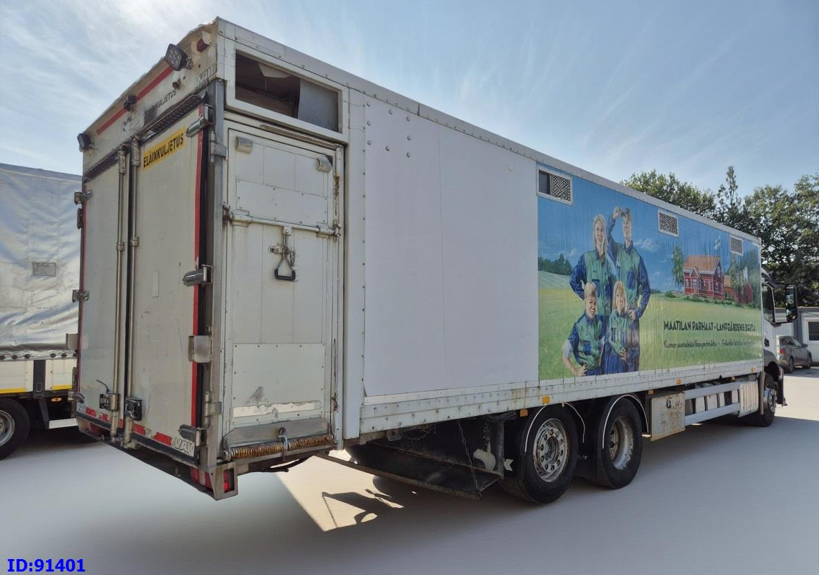 MERCEDES-BENZ Antos 2532 - 6x2 - Euro 6 - Animal transport - Dyretransport lastebil: bilde 5 MERCEDES-BENZ Antos 2532 - 6x2 - Euro 6 - Animal transport - Dyretransport lastebil: bilde 5