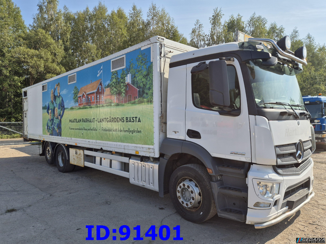 MERCEDES-BENZ Antos 2532 - 6x2 - Euro 6 - Animal transport - Dyretransport lastebil: bilde 3 MERCEDES-BENZ Antos 2532 - 6x2 - Euro 6 - Animal transport - Dyretransport lastebil: bilde 3