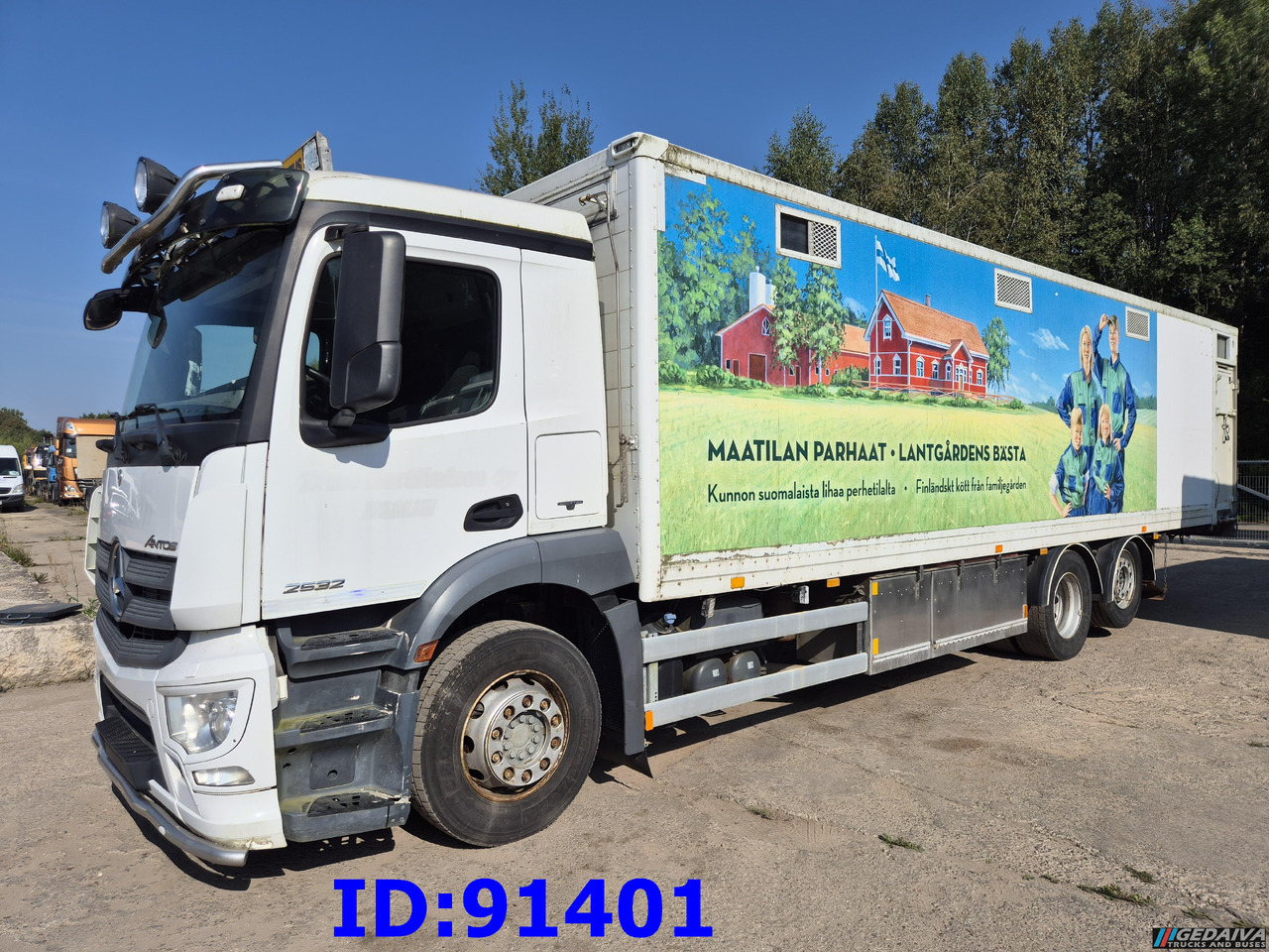 MERCEDES-BENZ Antos 2532 - 6x2 - Euro 6 - Animal transport - Dyretransport lastebil: bilde 1 MERCEDES-BENZ Antos 2532 - 6x2 - Euro 6 - Animal transport - Dyretransport lastebil: bilde 1