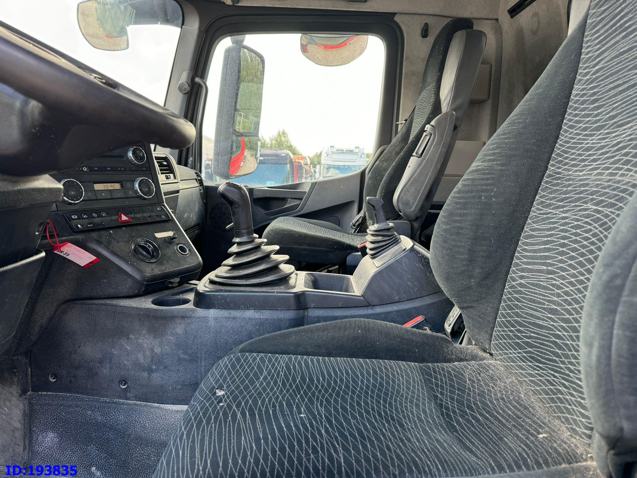 Chassis lastebil MERCEDES-BENZ Arocs 2840 6x4 Manual Euro6: bilde 8 Chassis lastebil MERCEDES-BENZ Arocs 2840 6x4 Manual Euro6: bilde 8