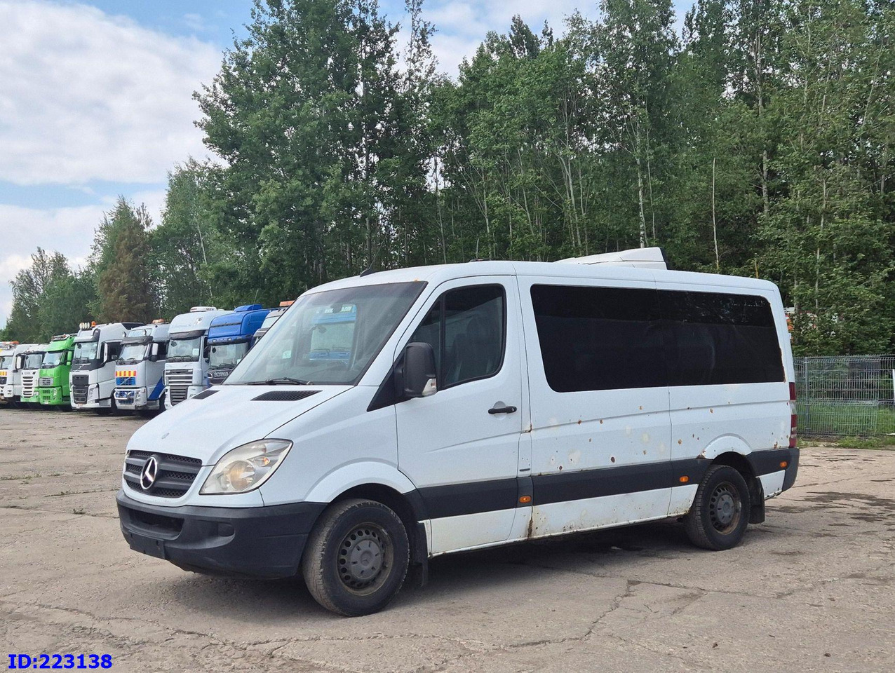 MERCEDES-BENZ Sprinter 213 - Euro5 - Turistbuss: bilde 4 MERCEDES-BENZ Sprinter 213 - Euro5 - Turistbuss: bilde 4