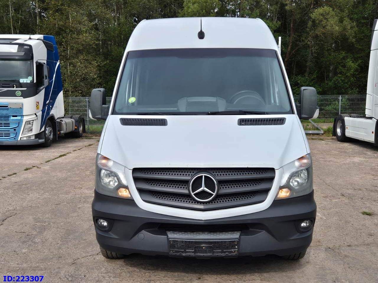 MERCEDES-BENZ Sprinter 316 Euro6 - Varebil med dobbelt førerhus: bilde 2 MERCEDES-BENZ Sprinter 316 Euro6 - Varebil med dobbelt førerhus: bilde 2