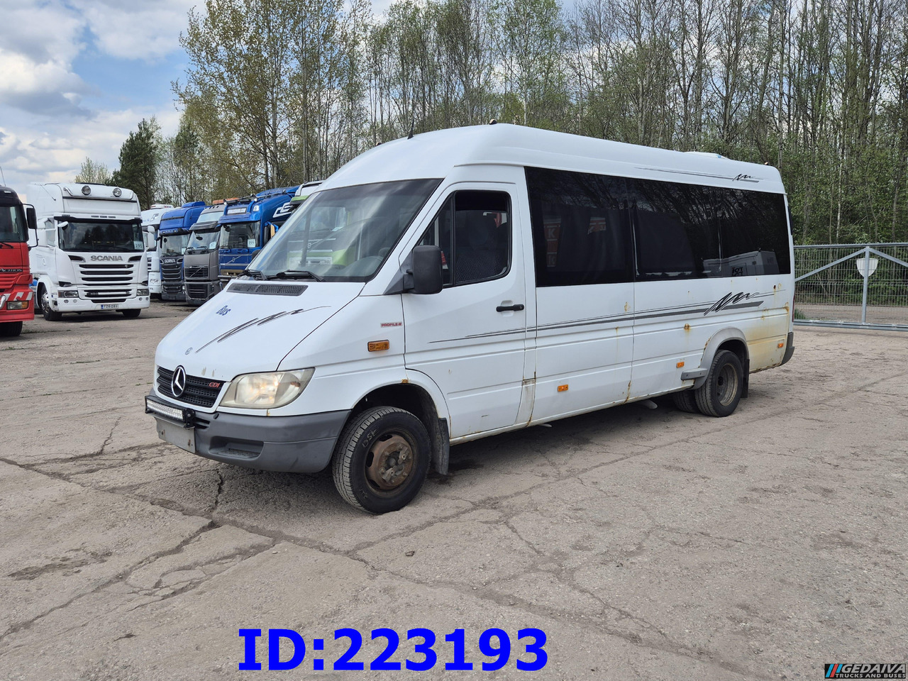 MERCEDES-BENZ Sprinter 416 VIP AC 17-seater - Turistbuss: bilde 1 MERCEDES-BENZ Sprinter 416 VIP AC 17-seater - Turistbuss: bilde 1
