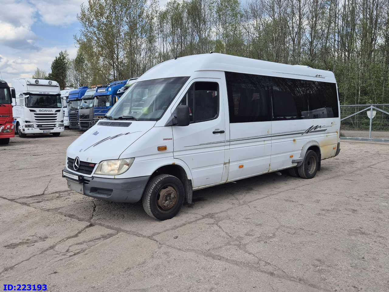 MERCEDES-BENZ Sprinter 416 VIP AC 17-seater - Turistbuss: bilde 1 MERCEDES-BENZ Sprinter 416 VIP AC 17-seater - Turistbuss: bilde 1