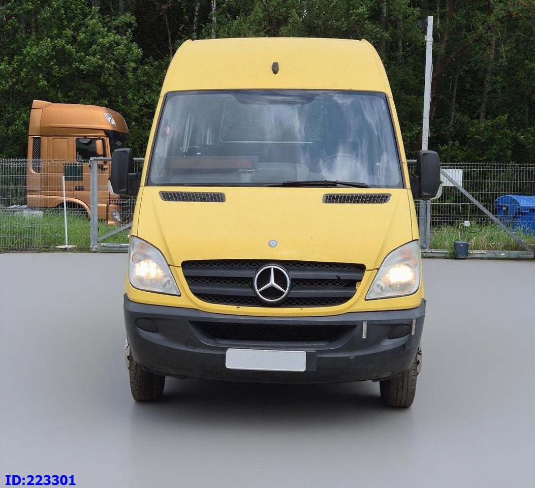 MERCEDES-BENZ Sprinter 515 TRANSFER 23 PLACES - Minibuss, Persontransport: bilde 2 MERCEDES-BENZ Sprinter 515 TRANSFER 23 PLACES - Minibuss, Persontransport: bilde 2