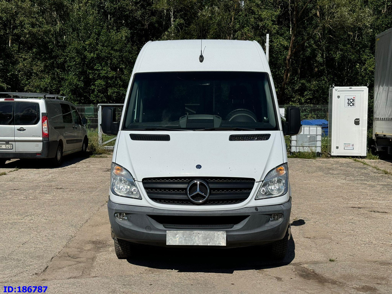MERCEDES-BENZ Sprinter 516 - 17-seater - Euro5 - Turistbuss: bilde 2 MERCEDES-BENZ Sprinter 516 - 17-seater - Euro5 - Turistbuss: bilde 2