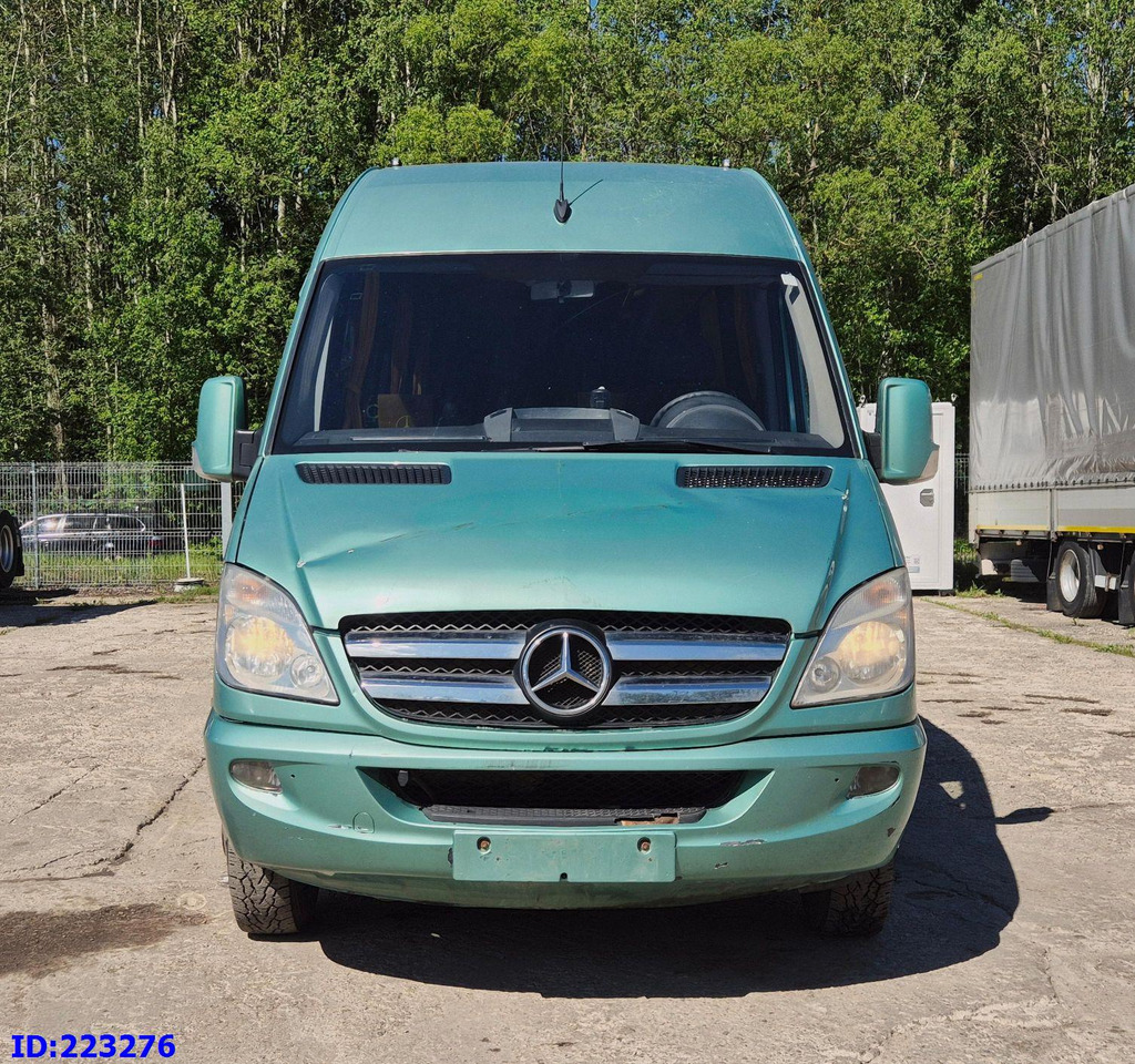 MERCEDES-BENZ Sprinter 516 - VIP - 23 Places - Turistbuss: bilde 2 MERCEDES-BENZ Sprinter 516 - VIP - 23 Places - Turistbuss: bilde 2