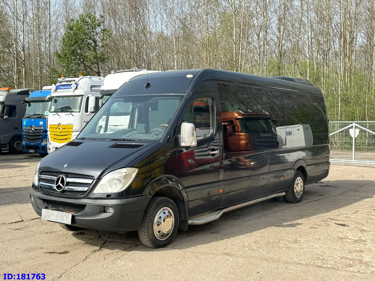MERCEDES-BENZ Sprinter 518 - VIP - 17 Seater - Turistbuss: bilde 1 MERCEDES-BENZ Sprinter 518 - VIP - 17 Seater - Turistbuss: bilde 1