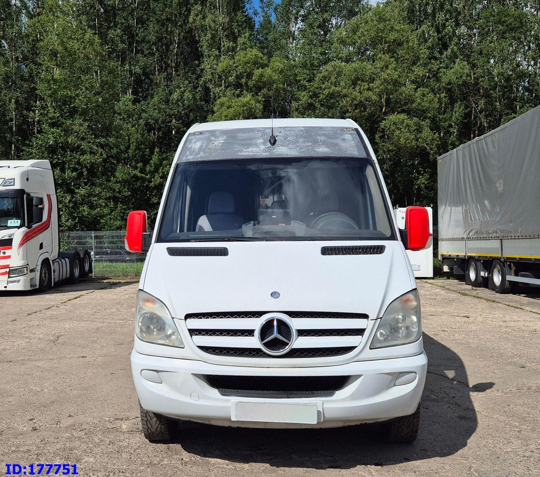 MERCEDES-BENZ Sprinter 518 - VIP - 17-seater - Turistbuss: bilde 2 MERCEDES-BENZ Sprinter 518 - VIP - 17-seater - Turistbuss: bilde 2