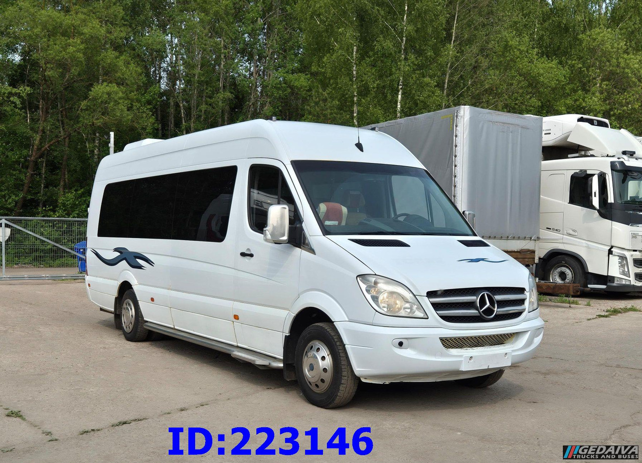 MERCEDES-BENZ Sprinter 519 VIP - 21Place -Euro 5 - Turistbuss: bilde 4 MERCEDES-BENZ Sprinter 519 VIP - 21Place -Euro 5 - Turistbuss: bilde 4