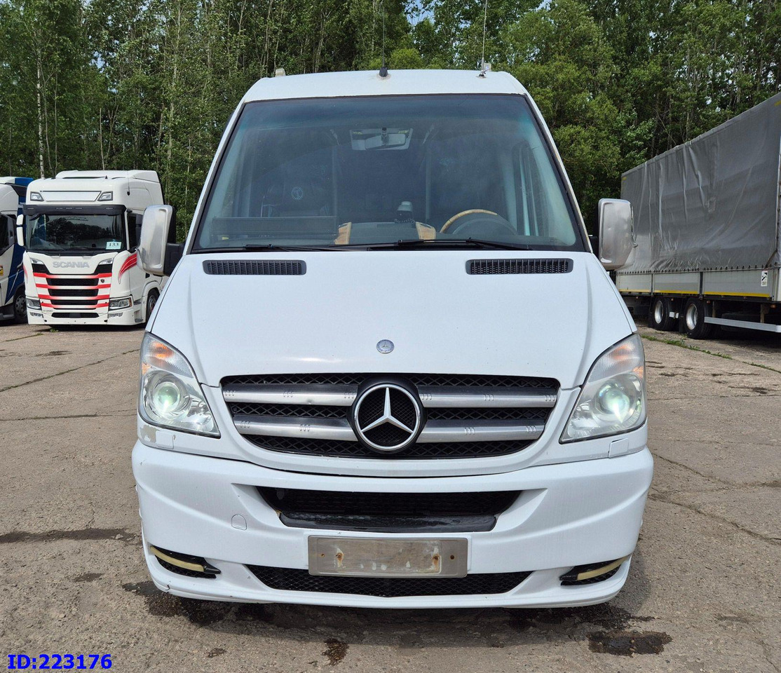 MERCEDES-BENZ Sprinter 519 VIP Luxury - Minibuss, Persontransport: bilde 2 MERCEDES-BENZ Sprinter 519 VIP Luxury - Minibuss, Persontransport: bilde 2