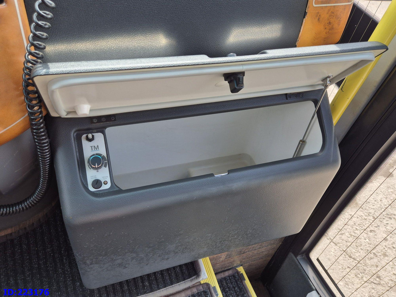 Minibuss, Persontransport MERCEDES-BENZ Sprinter 519 VIP Luxury: bilde 16