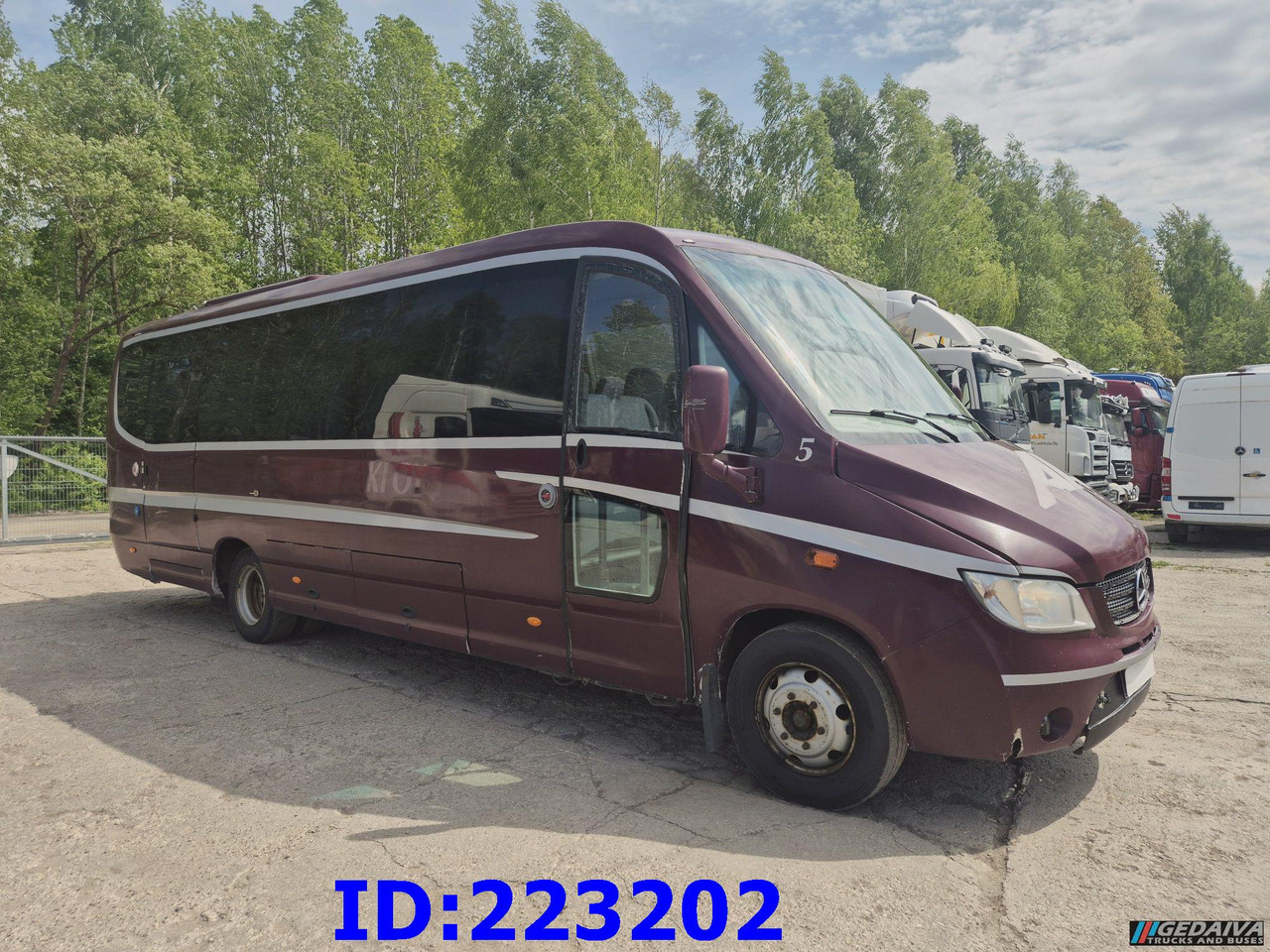 MERCEDES-BENZ Sunrider 818D Vario 33 - Seater - Turistbuss: bilde 4 MERCEDES-BENZ Sunrider 818D Vario 33 - Seater - Turistbuss: bilde 4