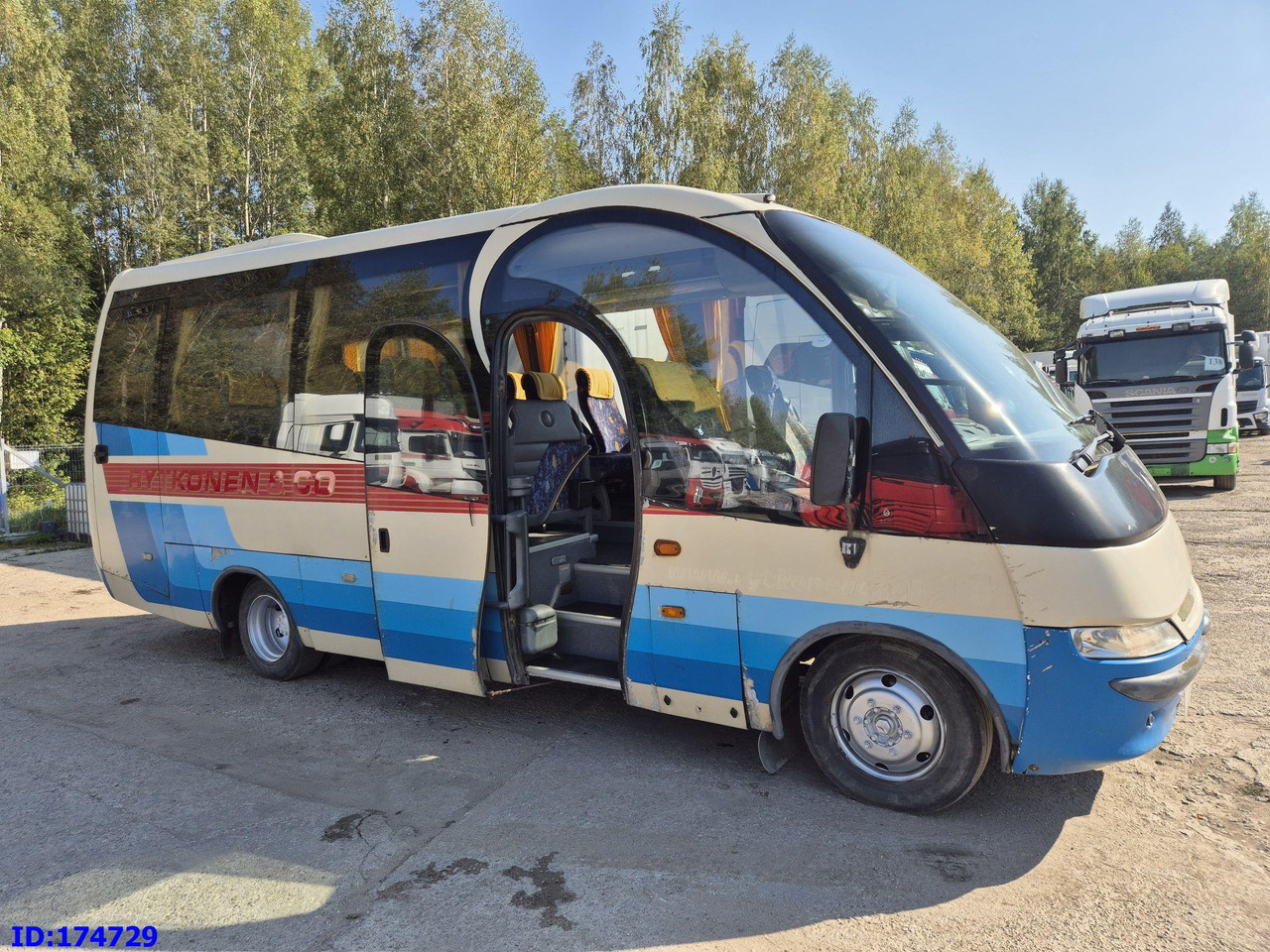 MERCEDES-BENZ Vario 815 26-Seater - Turistbuss: bilde 4 MERCEDES-BENZ Vario 815 26-Seater - Turistbuss: bilde 4
