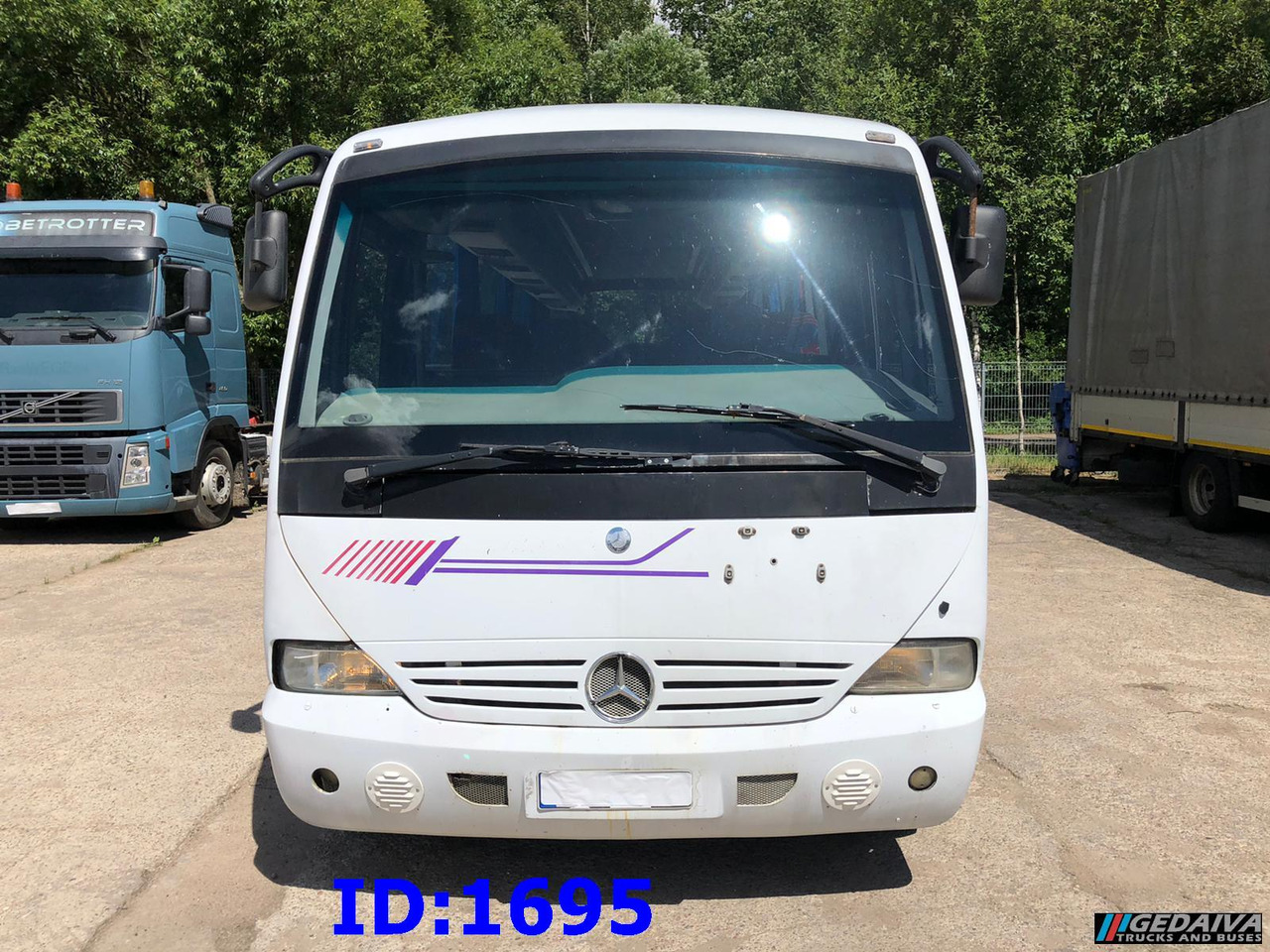 MERCEDES-BENZ Vario Medio 815 30-Seater - Turistbuss: bilde 2 MERCEDES-BENZ Vario Medio 815 30-Seater - Turistbuss: bilde 2