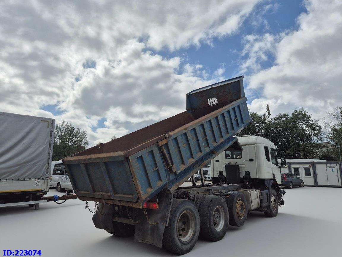 SCANIA 124 8x2 - Manual - Full steel - Tippbil: bilde 5 SCANIA 124 8x2 - Manual - Full steel - Tippbil: bilde 5