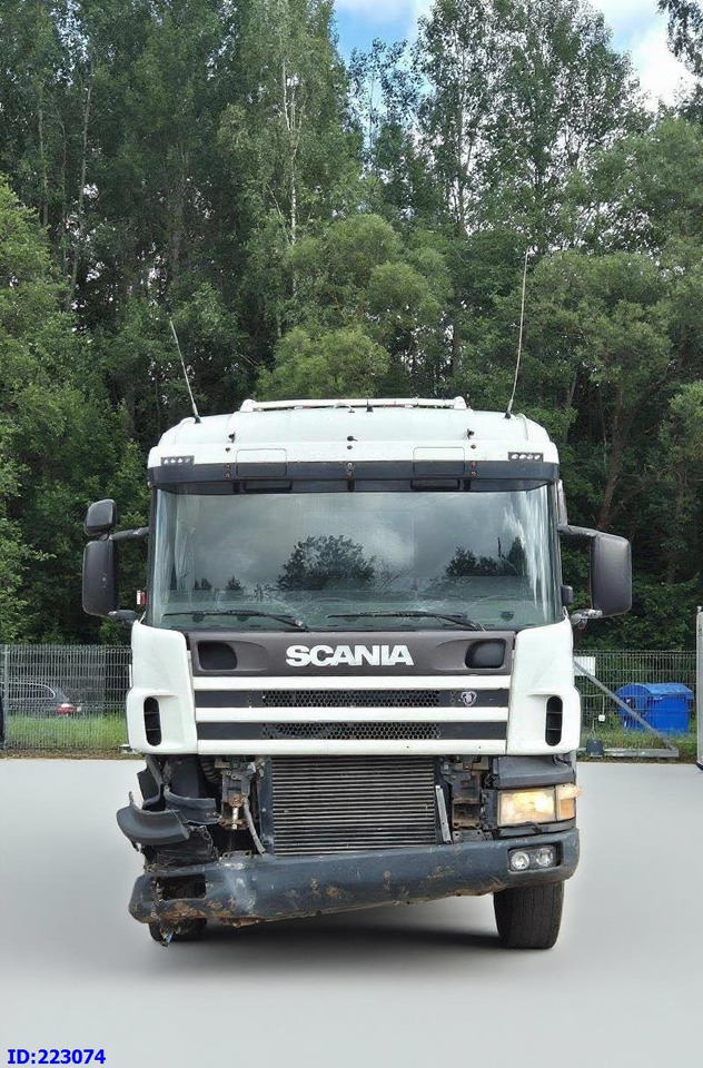 SCANIA 124 8x2 - Manual - Full steel - Tippbil: bilde 2 SCANIA 124 8x2 - Manual - Full steel - Tippbil: bilde 2
