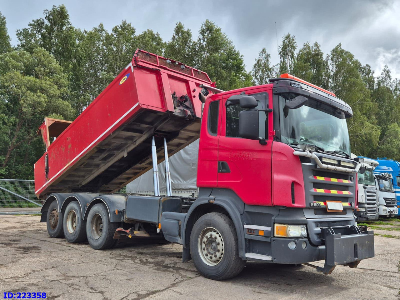 SCANIA R500 8x4 V8 - Tippbil: bilde 2 SCANIA R500 8x4 V8 - Tippbil: bilde 2