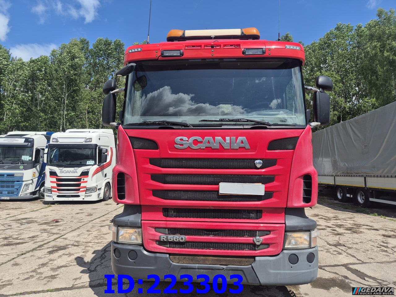 SCANIA R560 8X4 Full steel- Steering axle - Retarder - Tippbil: bilde 2 SCANIA R560 8X4 Full steel- Steering axle - Retarder - Tippbil: bilde 2