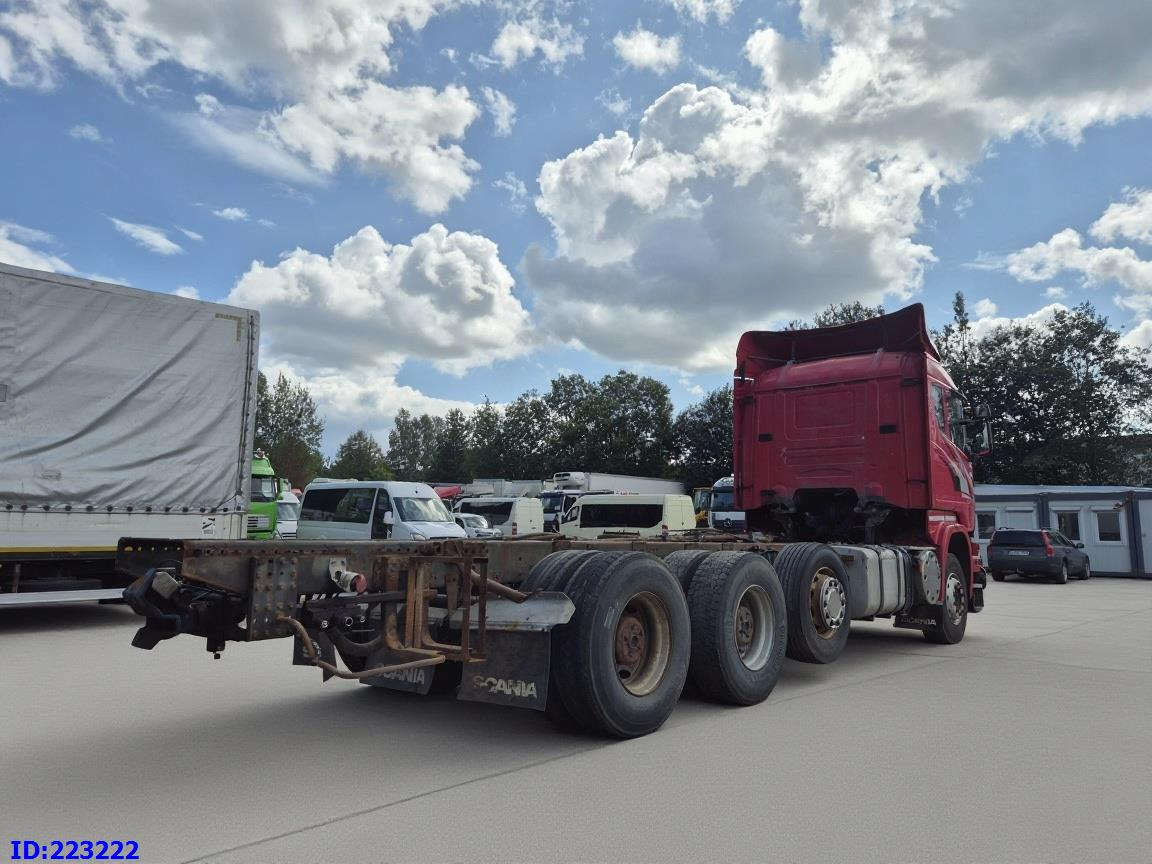 SCANIA R620 - 8x4 - Steering axle - Chassis lastebil: bilde 4 SCANIA R620 - 8x4 - Steering axle - Chassis lastebil: bilde 4