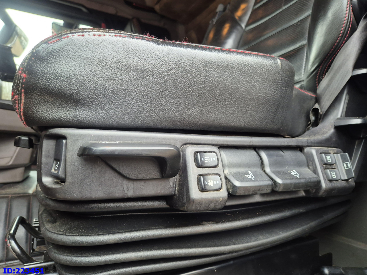 Chassis lastebil SCANIA R650 Full air 8x4 Steering axle (3 pedal): bilde 13