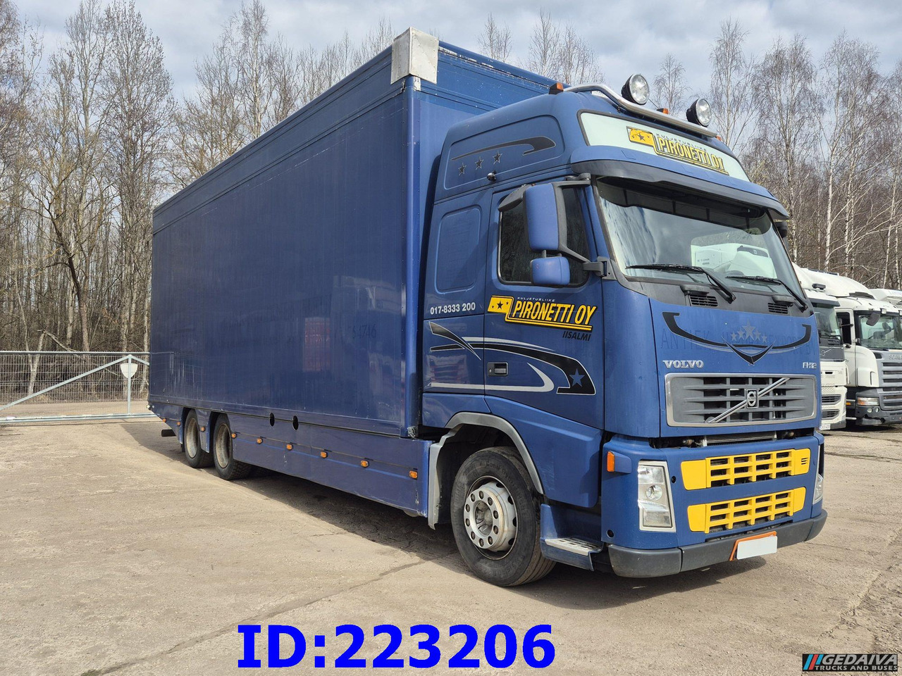 VOLVO FH12 420HP 6x2 - Isotermisk lastebil: bilde 4 VOLVO FH12 420HP 6x2 - Isotermisk lastebil: bilde 4