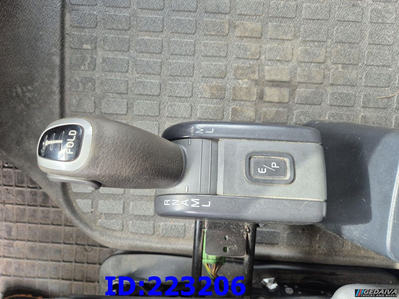 Isotermisk lastebil VOLVO FH12 420HP 6x2: bilde 19