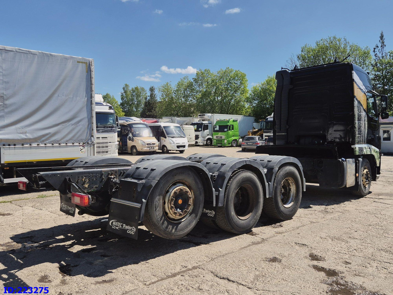 VOLVO FH13 540HP 8X4 (Steering axle) RETARDER - Chassis lastebil: bilde 5 VOLVO FH13 540HP 8X4 (Steering axle) RETARDER - Chassis lastebil: bilde 5