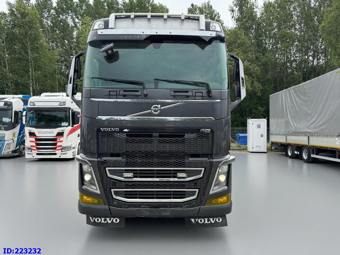 VOLVO FH16 700HP 8X4 Big Axles - Chassis lastebil: bilde 2 VOLVO FH16 700HP 8X4 Big Axles - Chassis lastebil: bilde 2