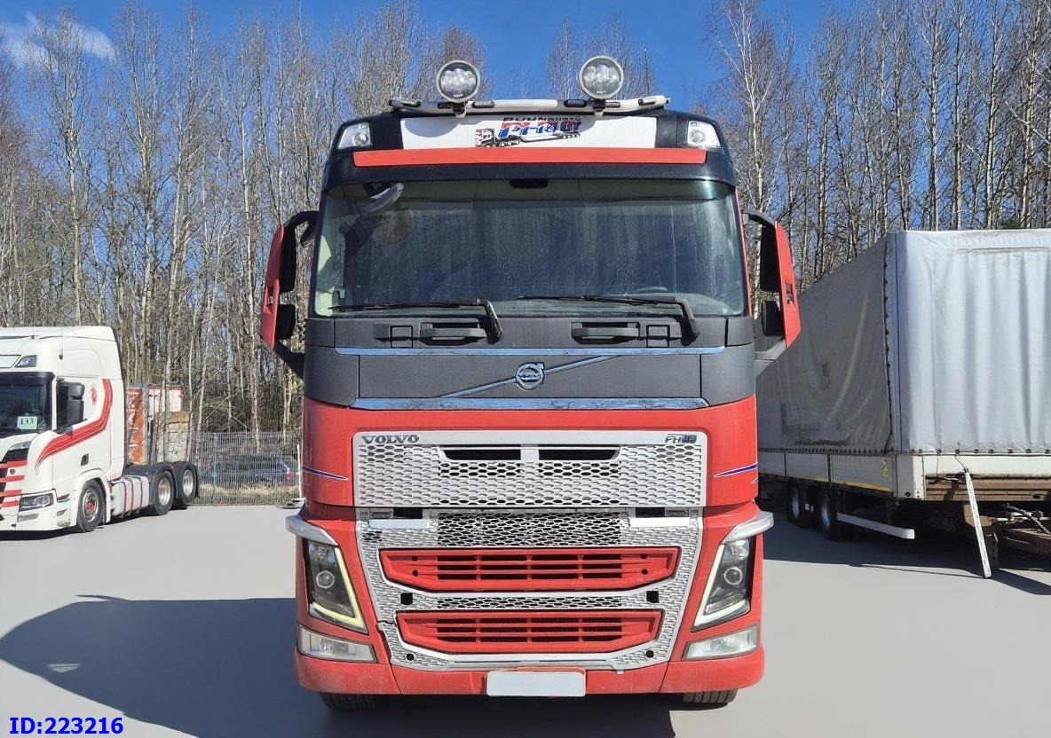 VOLVO FH16 700HP 8X4 Big axle - Chassis lastebil: bilde 2 VOLVO FH16 700HP 8X4 Big axle - Chassis lastebil: bilde 2