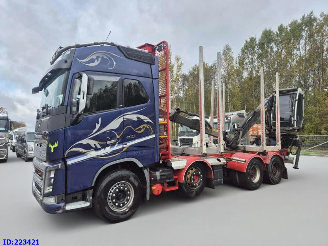 VOLVO FH16 750HP 8x4 + KESLA CRANE - Tømmerbil: bilde 1 VOLVO FH16 750HP 8x4 + KESLA CRANE - Tømmerbil: bilde 1