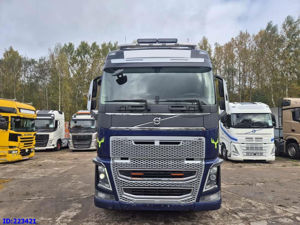 VOLVO FH16 750HP 8x4 +  KESLA CRANE - Tømmerbil: bilde 2 VOLVO FH16 750HP 8x4 +  KESLA CRANE - Tømmerbil: bilde 2