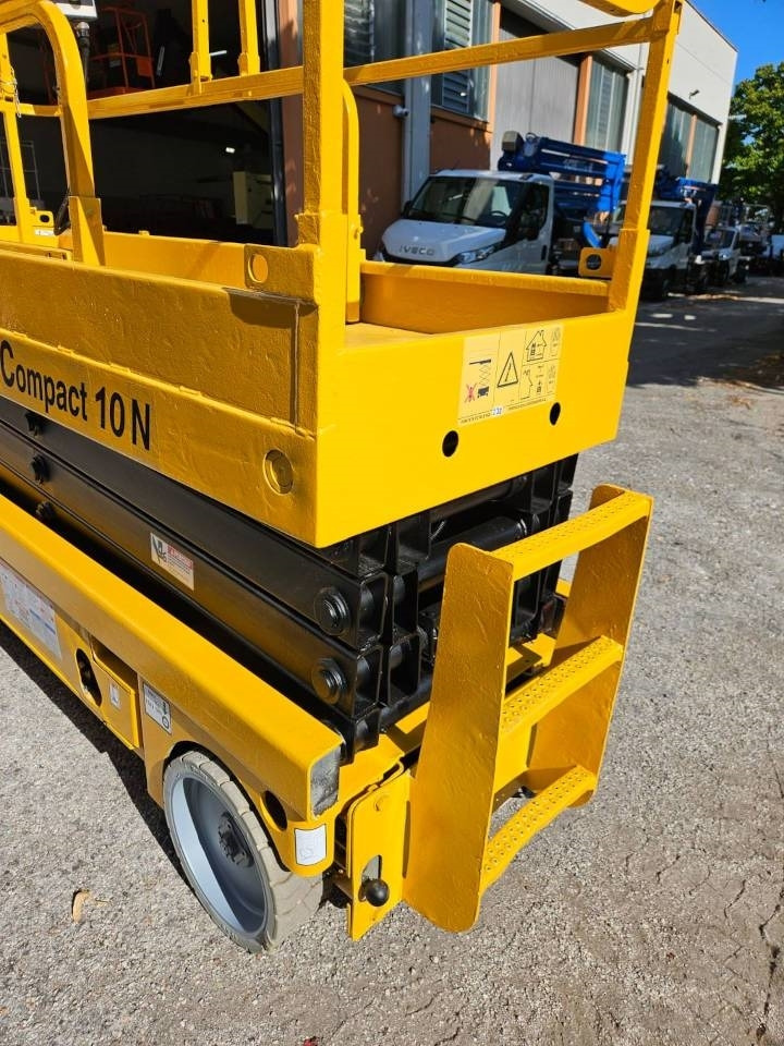 Haulotte Compact 10 N - Sakselift: bilde 4 Haulotte Compact 10 N - Sakselift: bilde 4