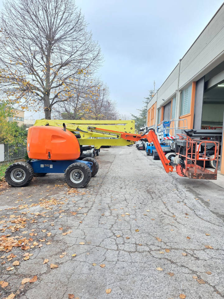 JLG 450AJ - Bomlift: bilde 1 JLG 450AJ - Bomlift: bilde 1