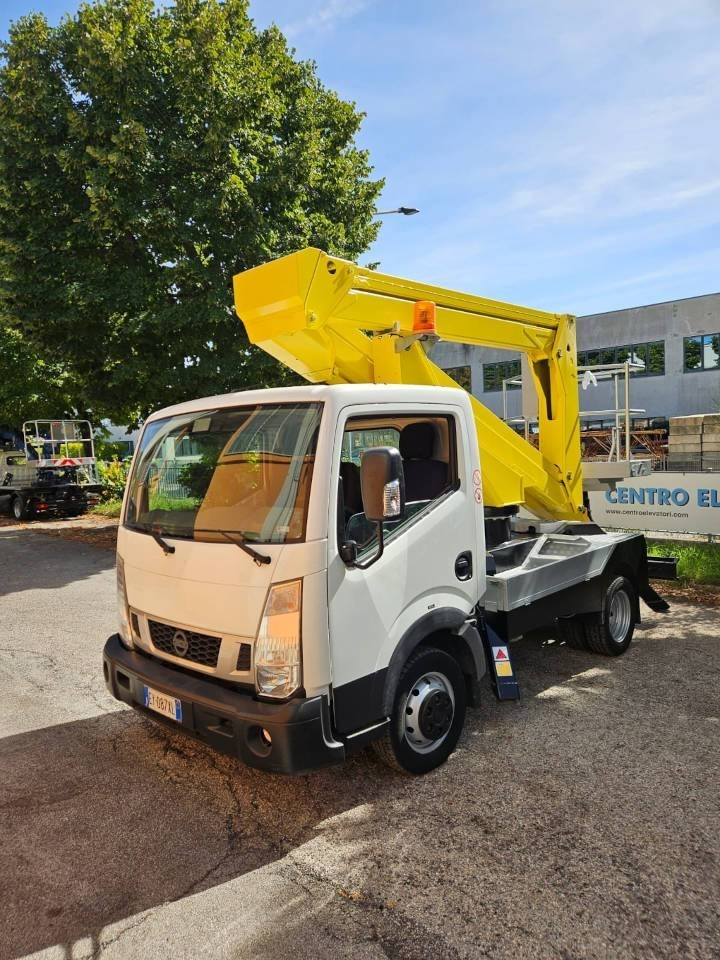 Palfinger P 200 A - Billift: bilde 2 Palfinger P 200 A - Billift: bilde 2