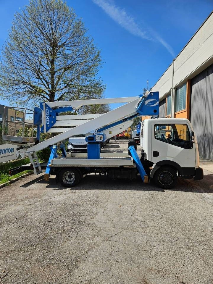 Socage DA 320 - Billift: bilde 2 Socage DA 320 - Billift: bilde 2