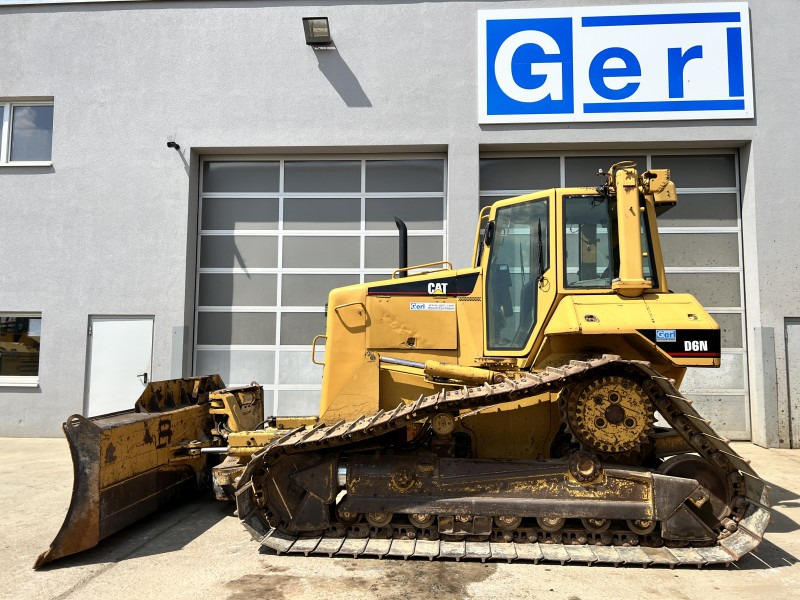 Caterpillar D 6 N LGP (110525) - Bulldozer: bilde 1 Caterpillar D 6 N LGP (110525) - Bulldozer: bilde 1