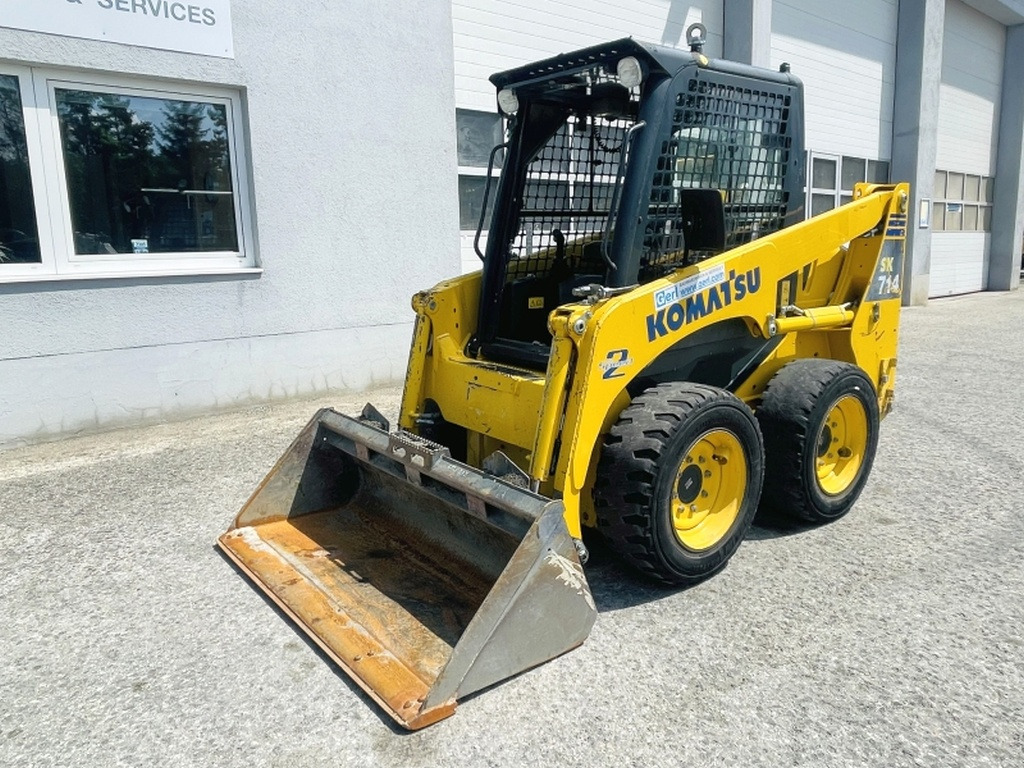 Komatsu SK714 (4012) - Kompaktlaster: bilde 4 Komatsu SK714 (4012) - Kompaktlaster: bilde 4