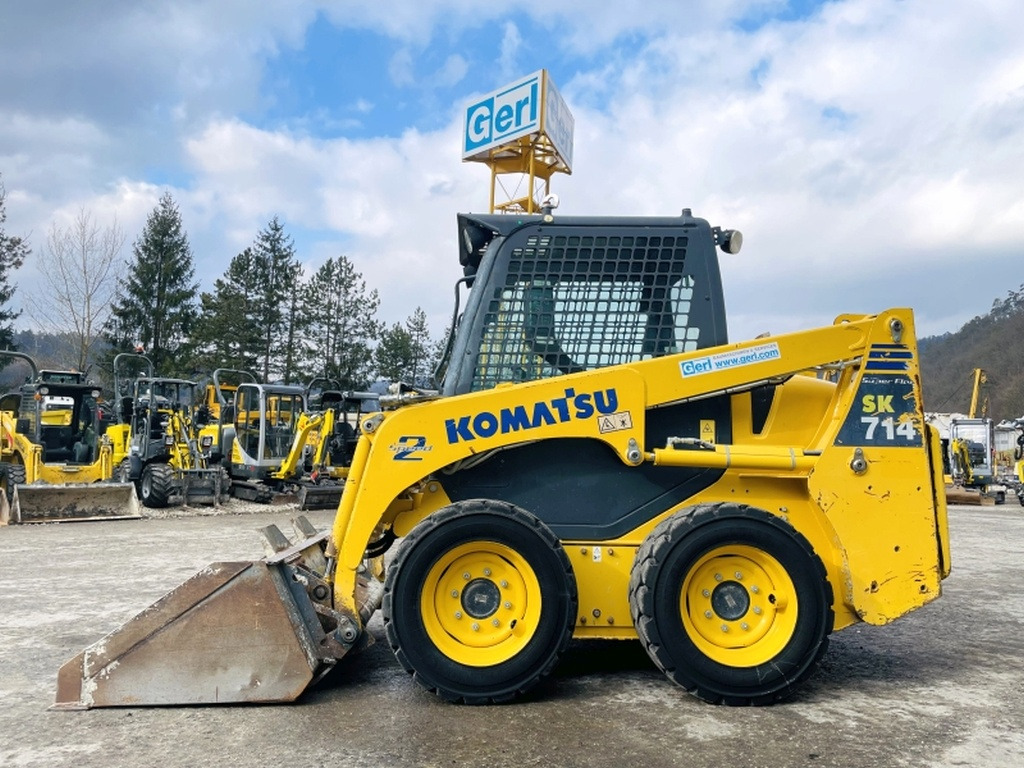 Komatsu SK714-5 (3948) - Kompaktlaster: bilde 1 Komatsu SK714-5 (3948) - Kompaktlaster: bilde 1