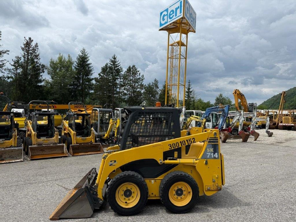 Komatsu SK714-5 (4026) - Kompaktlaster: bilde 3 Komatsu SK714-5 (4026) - Kompaktlaster: bilde 3