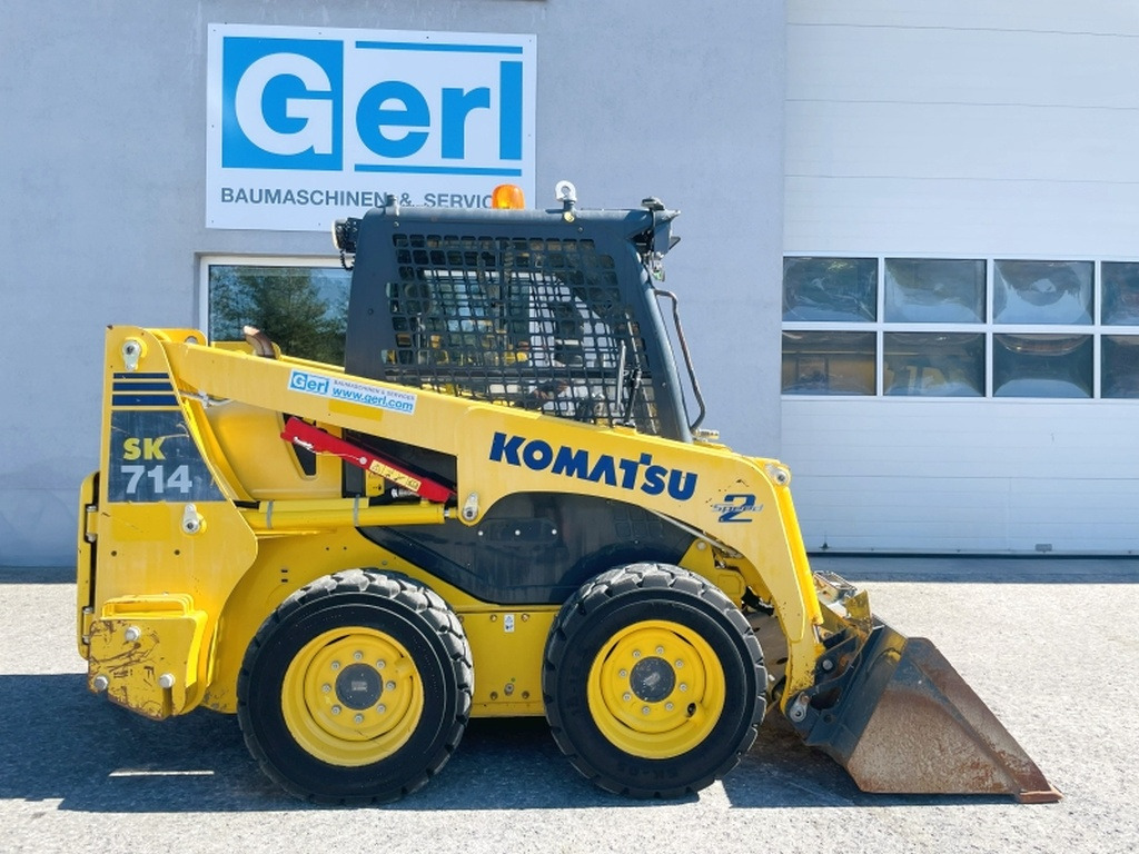 Komatsu SK714-5 (4065) - Kompaktlaster: bilde 2 Komatsu SK714-5 (4065) - Kompaktlaster: bilde 2