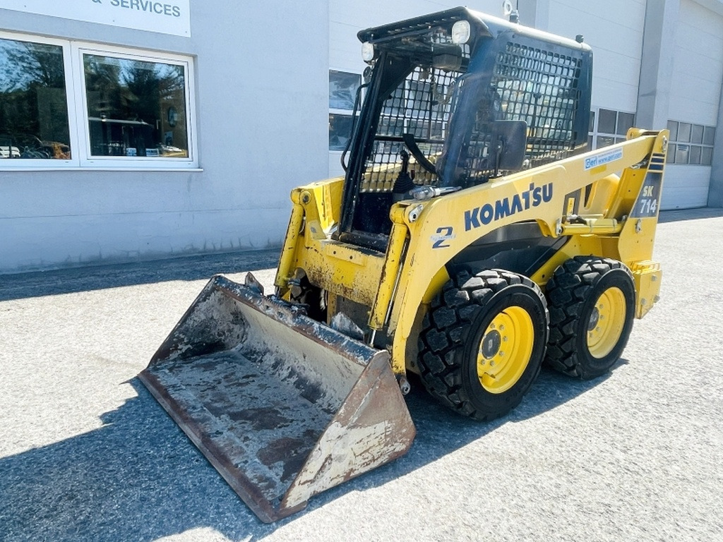 Komatsu SK714-5 (4067) - Kompaktlaster: bilde 4 Komatsu SK714-5 (4067) - Kompaktlaster: bilde 4