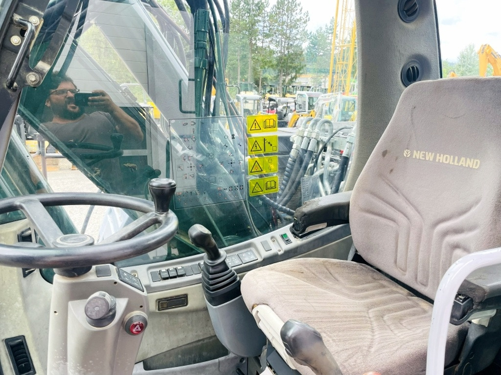 New Holland MH Plus (4054) - Hjulgraver: bilde 5 New Holland MH Plus (4054) - Hjulgraver: bilde 5