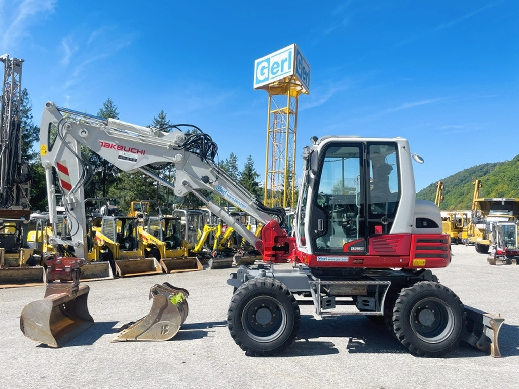 Takeuchi TB295W (4045) - Hjulgraver: bilde 1 Takeuchi TB295W (4045) - Hjulgraver: bilde 1