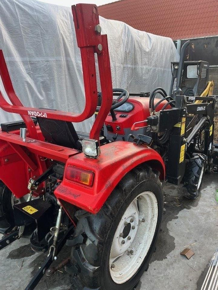 Dong feng DF304 - Minitraktor: bilde 2 Dong feng DF304 - Minitraktor: bilde 2