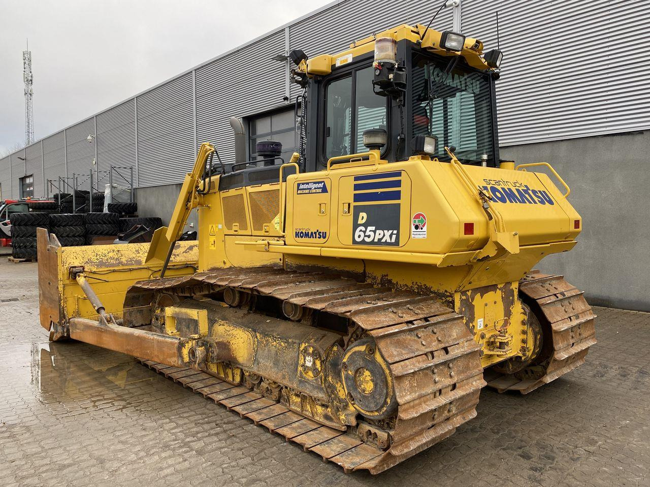 Komatsu D65PXI-18EO - Bulldozer: bilde 2 Komatsu D65PXI-18EO - Bulldozer: bilde 2